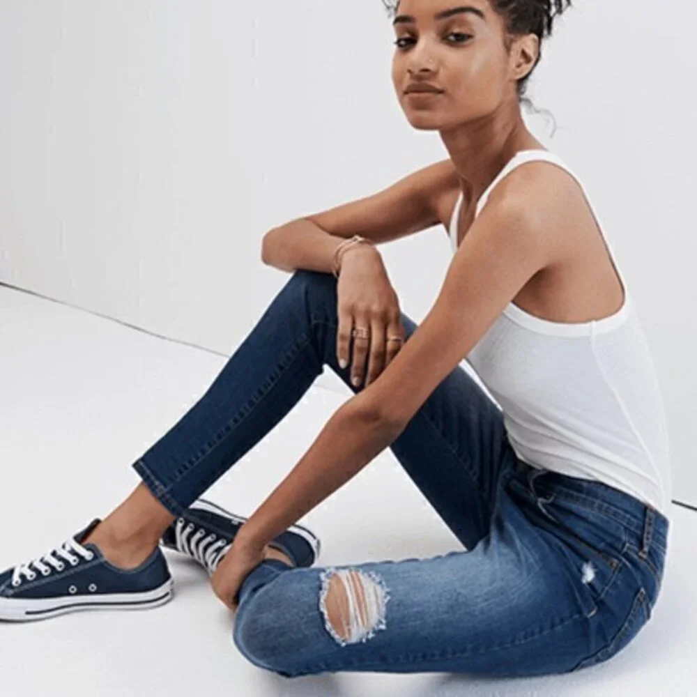 Aeropostale The Norma Jean size 6 high rise